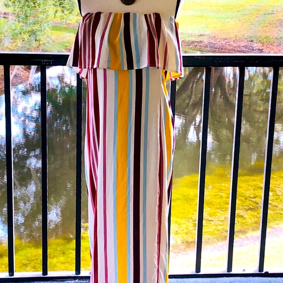 Off shoulder Maxi Dress - Picture 5 of 5